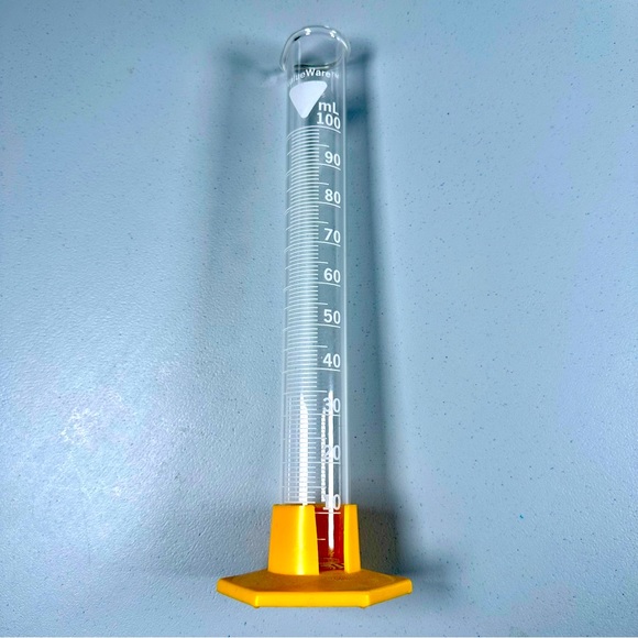VTG ValueWare Glass 100ml Single Scale Graduated Cylinder Hex Base - Picture 4 of 4